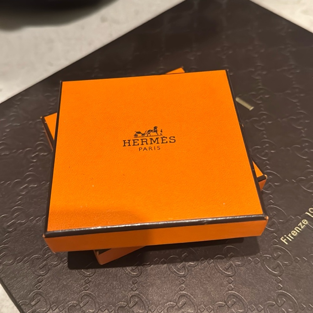 Hermes White / White Gold Bangle